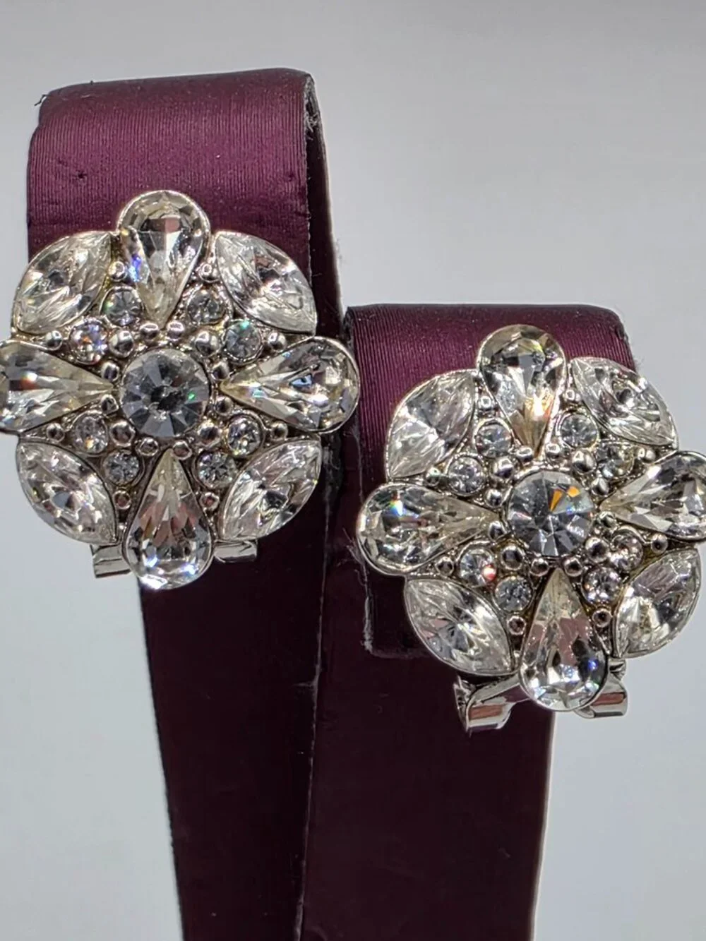 Vintage LIZ CLAIBORNE Round Pave Rhinestone Rhodium Plated Silver Clip Earrings